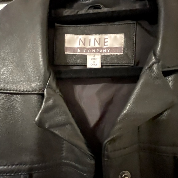 Nine & Company Flawless Women’s 100% Leather Jacket SZ Medium - Picture 2 of 6